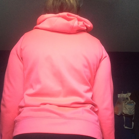 Pink jacket - Picture 2 of 2